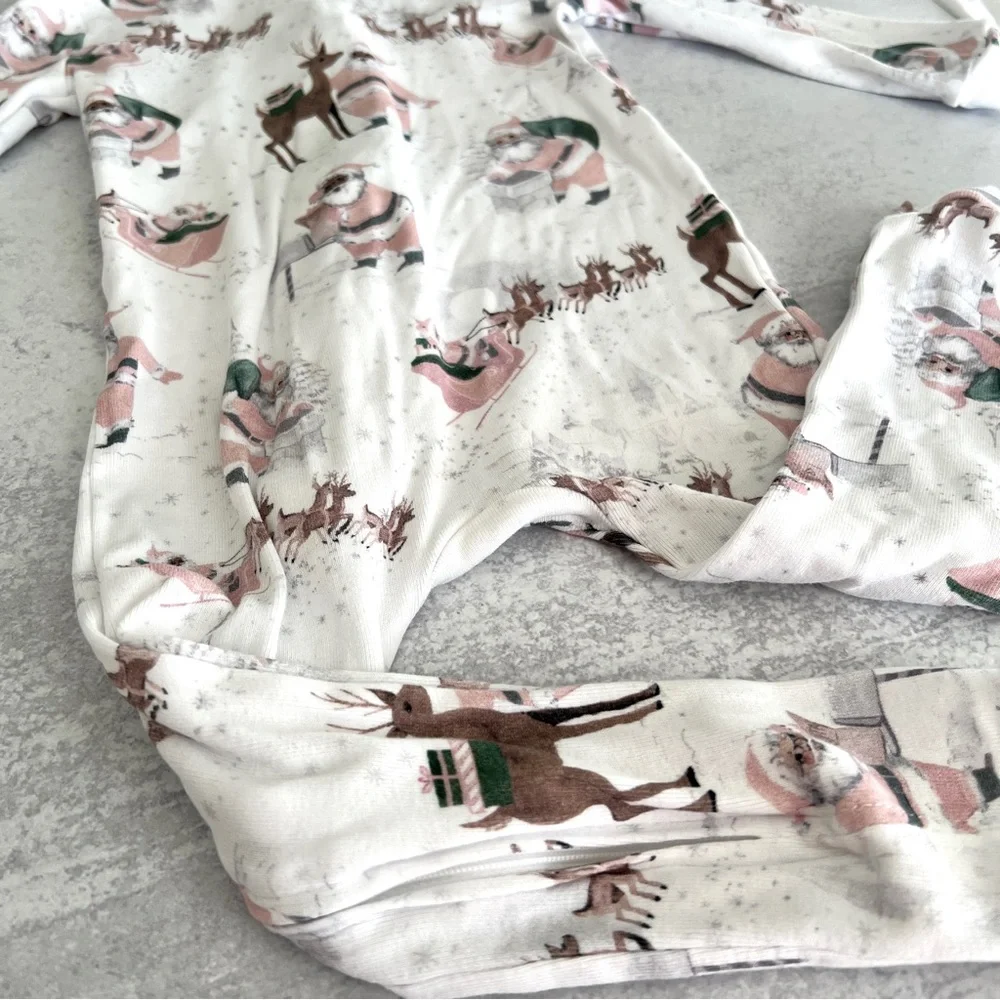 18-24M🎅🏻 Pottery Barn Kids Organic Pink Blush Vintage Heritage Santa Pajamas
